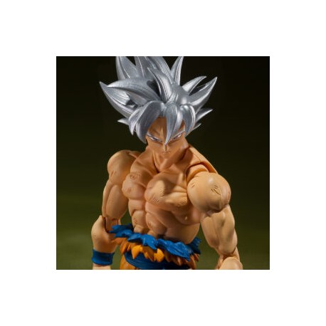 PREVENTA:  S.H.Figuarts SON GOKU ULTRA INSTINCT -TOYOTAROU Edition-(Limited Edition) (DISTRIBUCION AMERICANA)