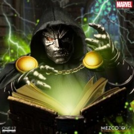 PREVENTA: Doctor Doom MEZCO One:12